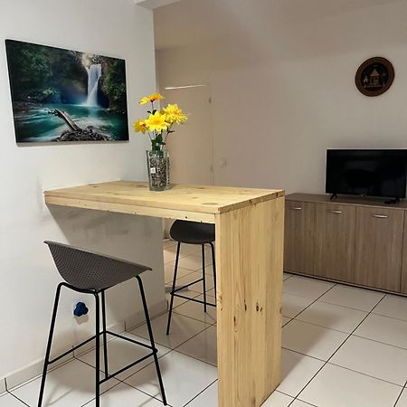 Chez Marc Apartment Les Abymes Exterior photo